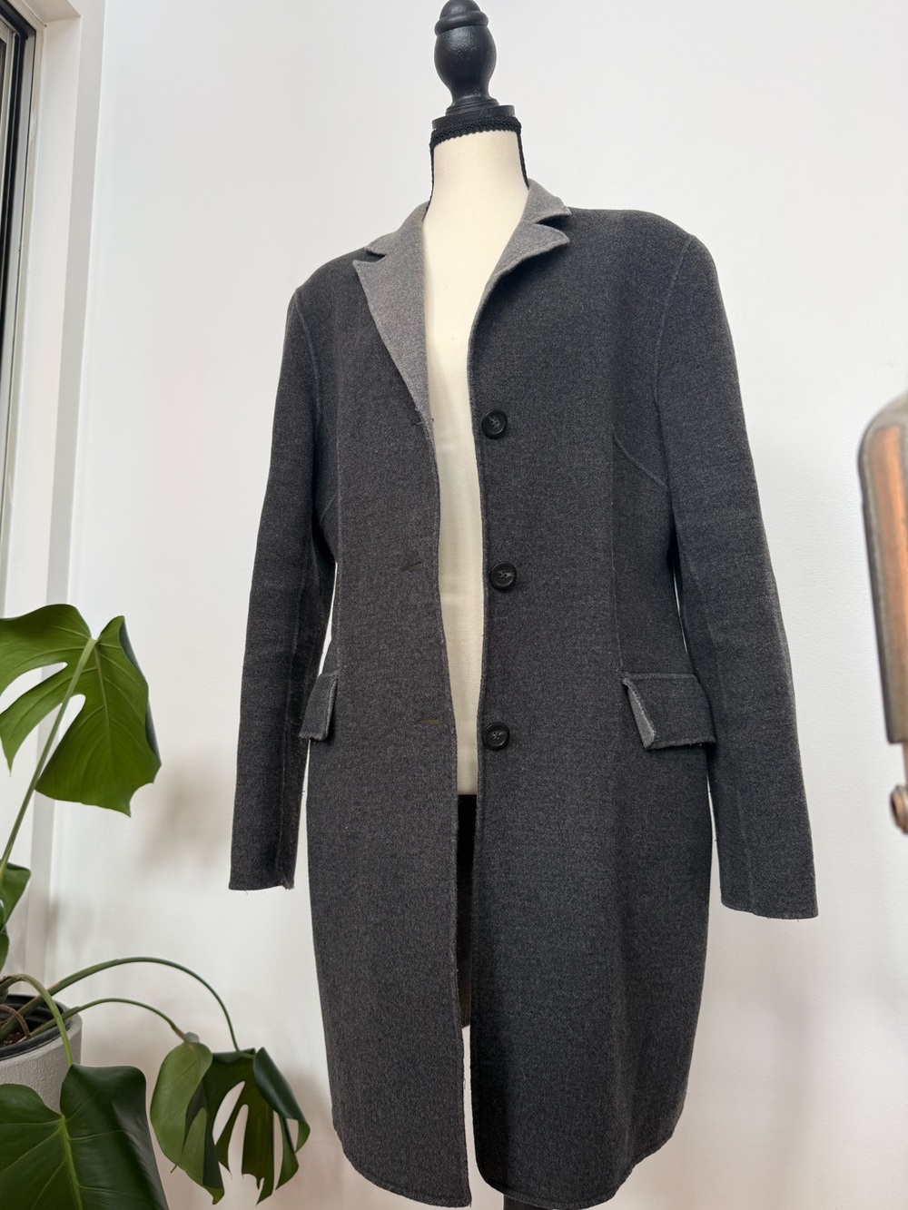 Chesterfield Coat in Wool Blend